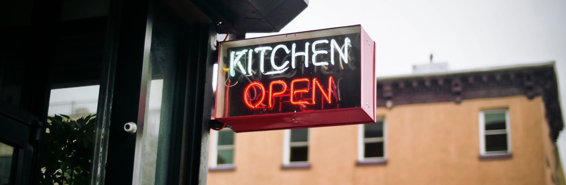 kitchen open neon sign